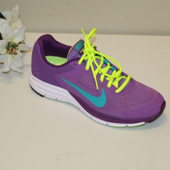 nike zoom structure 17 women's